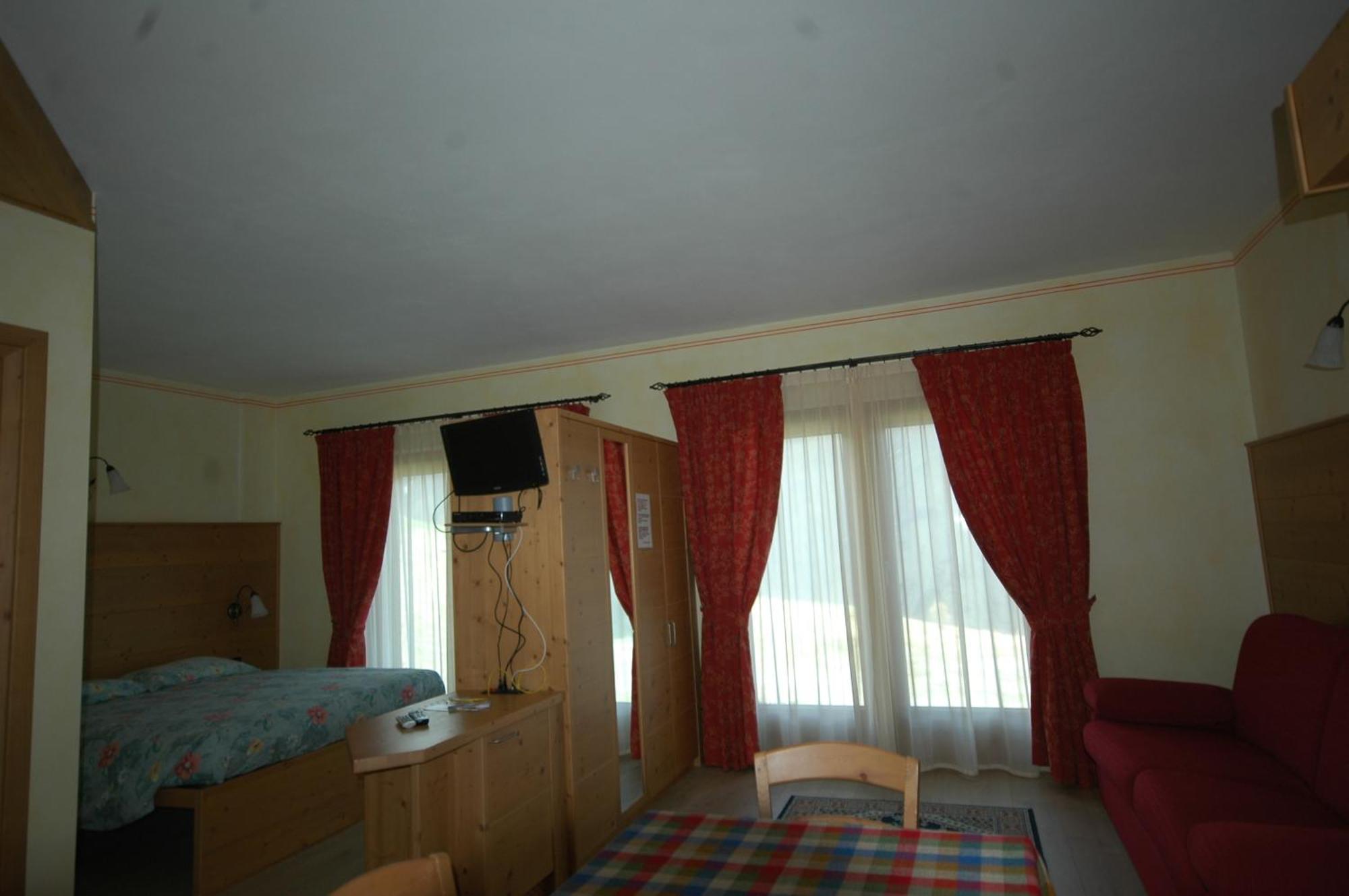 Hotel La Tea Livigno Quarto foto