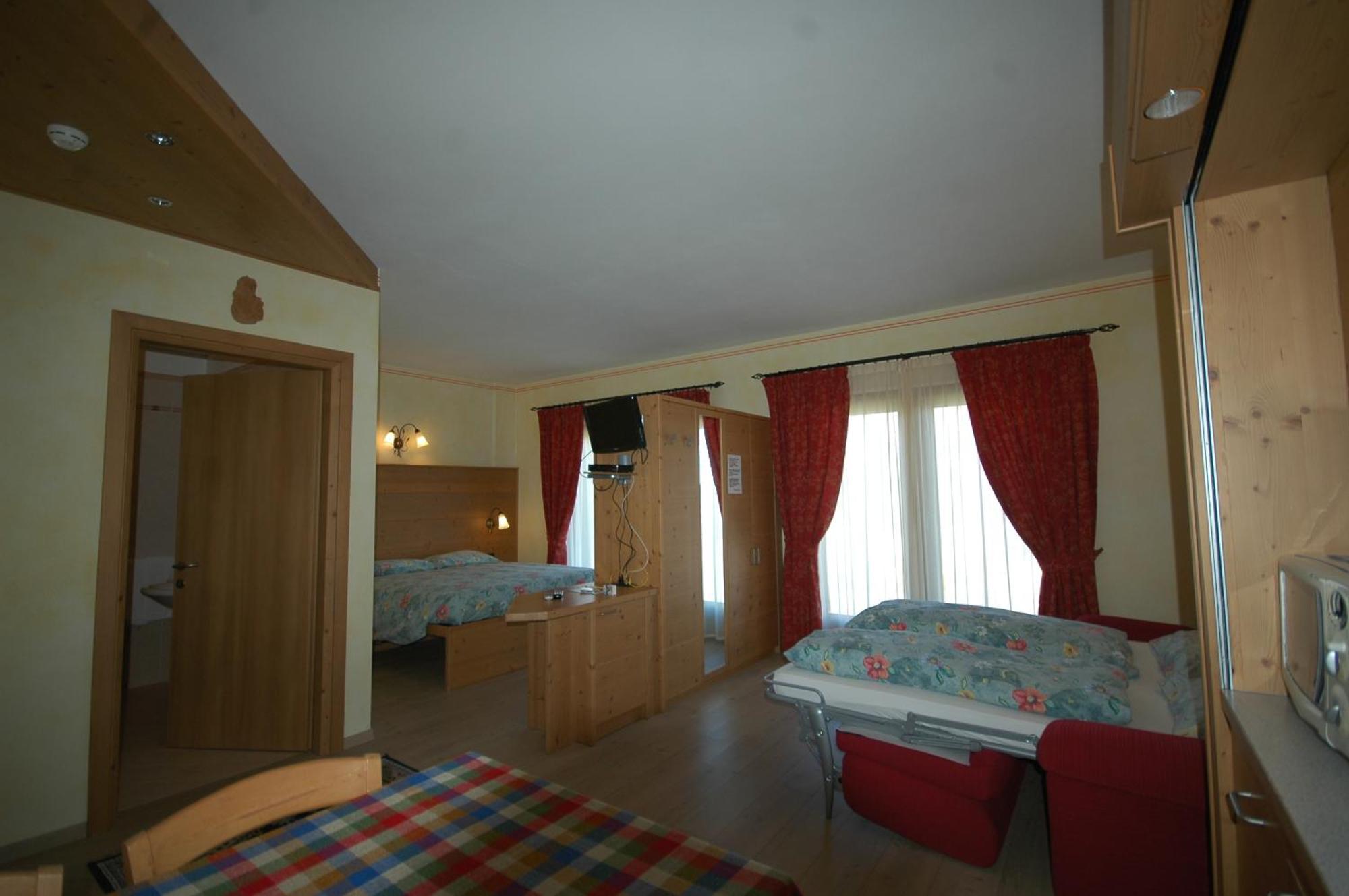Hotel La Tea Livigno Quarto foto